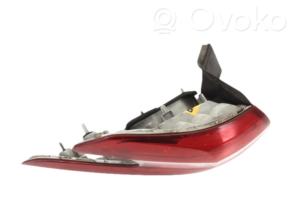 Peugeot 208 I Lampă spate în caroserie 