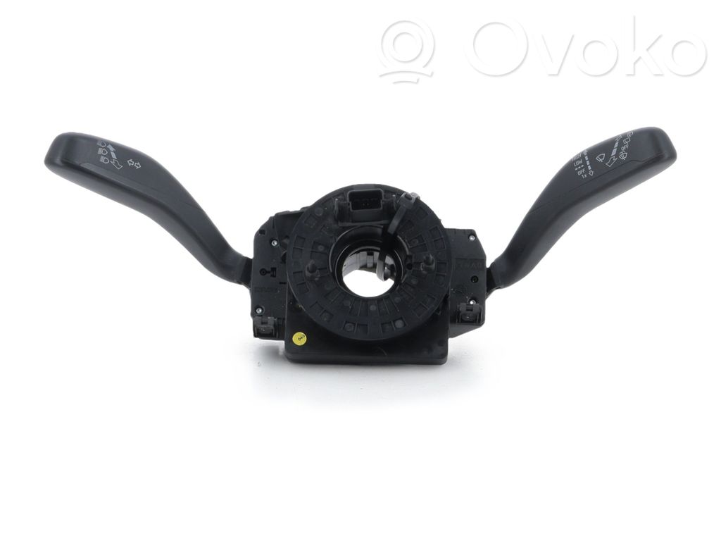 Volkswagen Up Interruptor/palanca de limpiador de luz de giro 