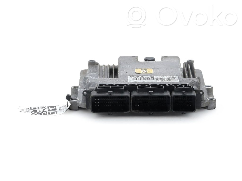 Engine control unit/module   237102747R,N16084Q