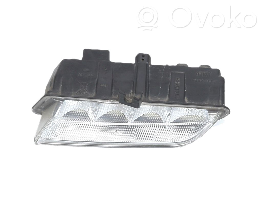 Lampa LED do jazdy dziennej   266059367R,N15735P