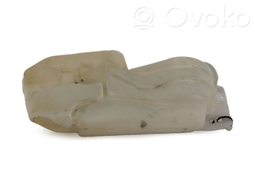 Zbiornik płynu do spryskiwaczy szyby przedniej / czołowej   28910JD000,P06304J