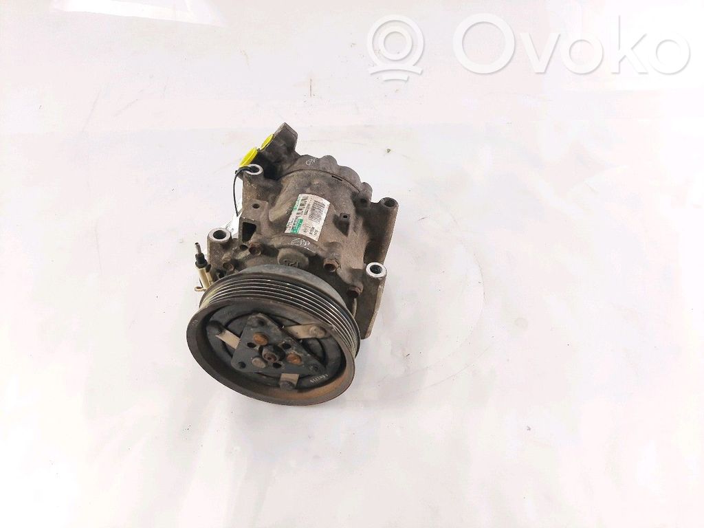Kompresor / Sprężarka klimatyzacji A/C   8200953358,A08715Q