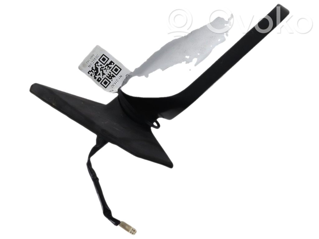 Toyota RAV 4 (XA20) Front door electric wing mirror 