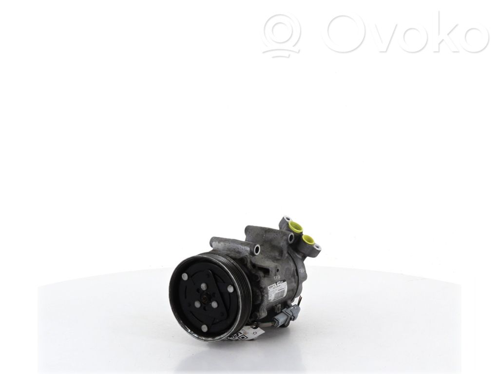 Renault Clio III Ilmastointilaitteen kompressorin pumppu (A/C) 