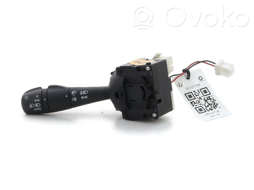 Renault Clio IV Lenkstockschalter Kombischalter Blinkerhebel / Lichthebel 
