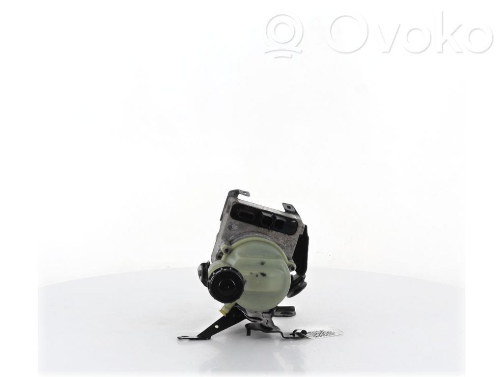 Dacia Sandero Power steering pump