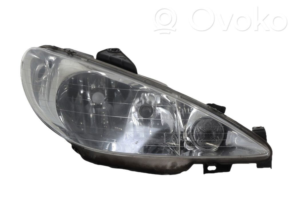 Peugeot 206 Lampa przednia 