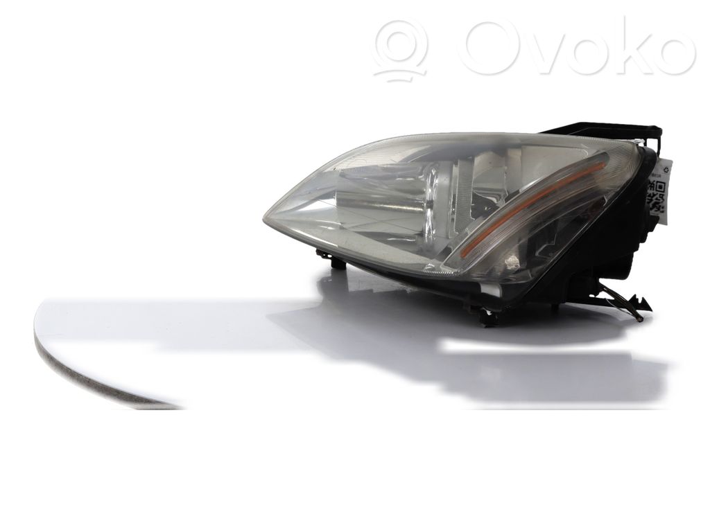 Ford Focus Lampa przednia