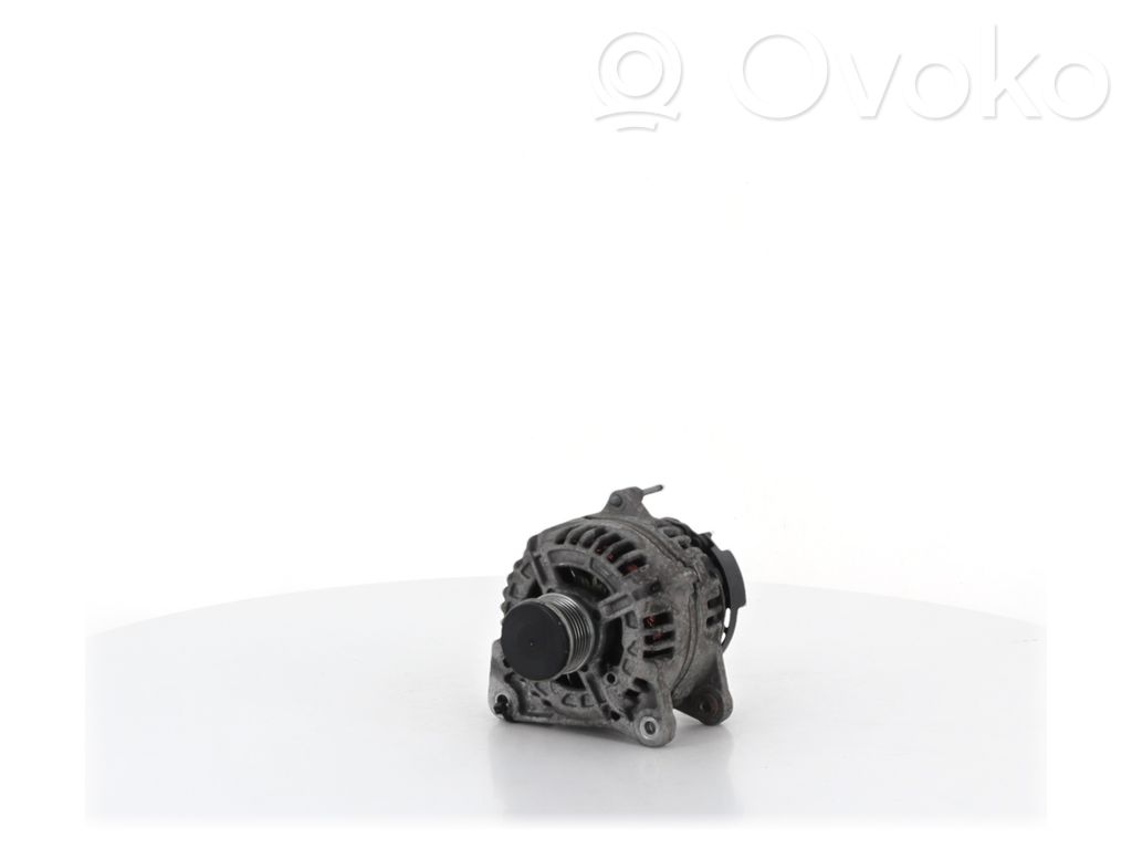 Renault Clio III Generatore/alternatore 