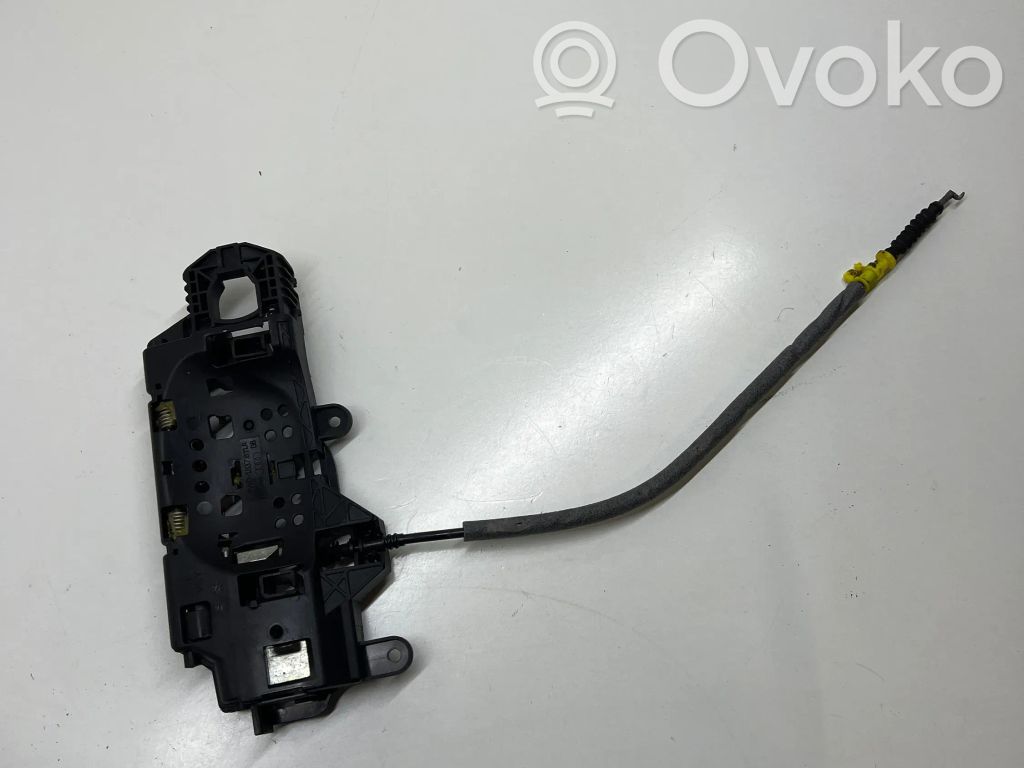 Audi A4 S4 B9 Zamek drzwi tylnych 