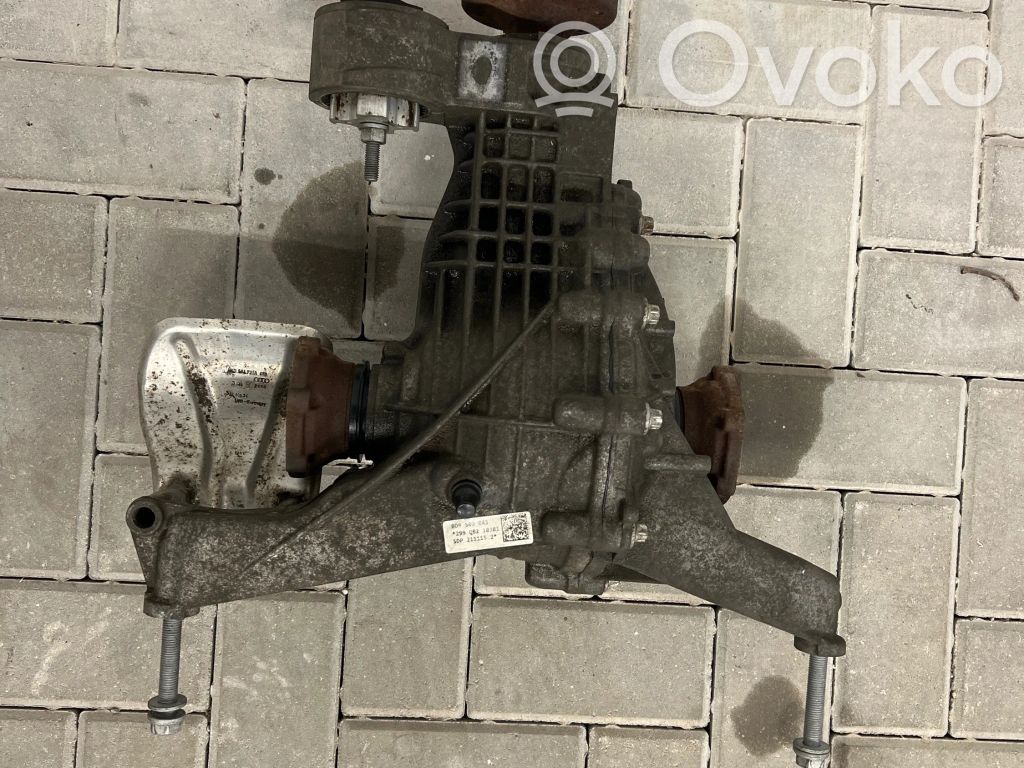 Audi A4 S4 B9 Galinis reduktorius 