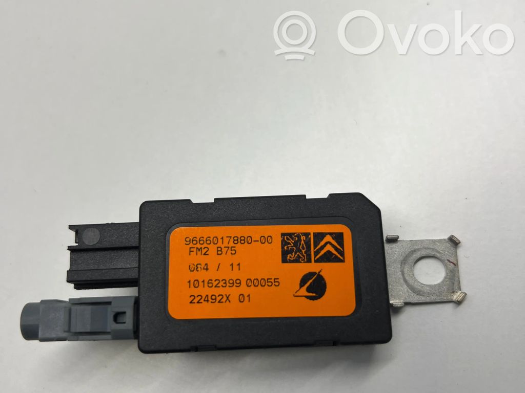 Citroen DS4 Antenos stiprintuvas 
