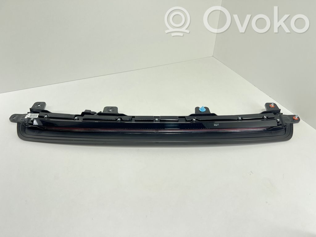 KIA EV6 Third/center stoplight 