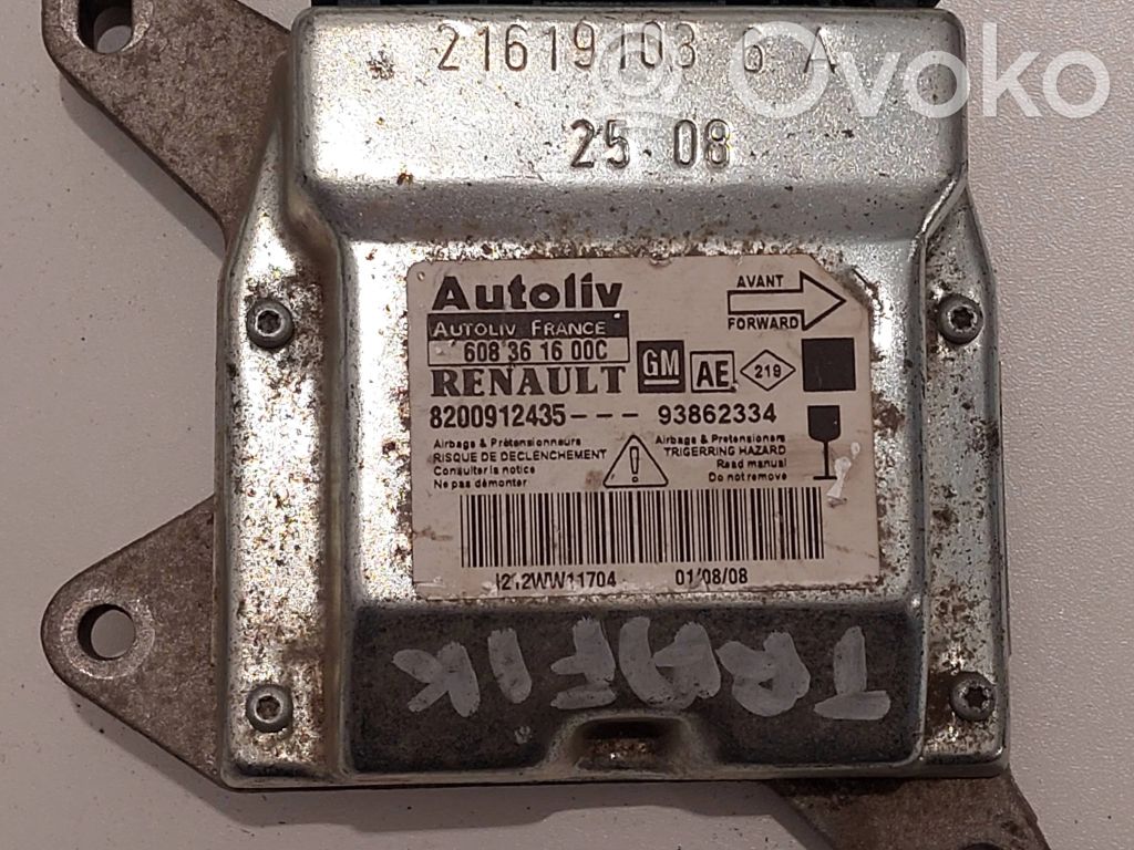 Renault Trafic II (X83) Unitate/modul de comandă airbaguri 