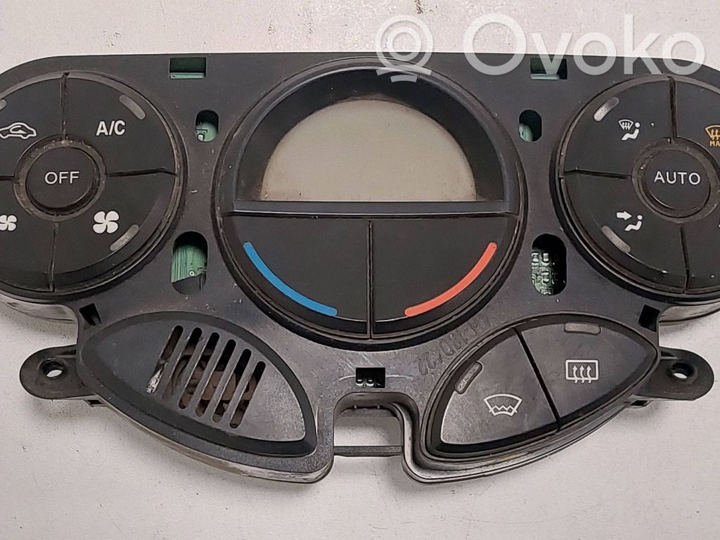 Ford Focus C-MAX Climate control unit 