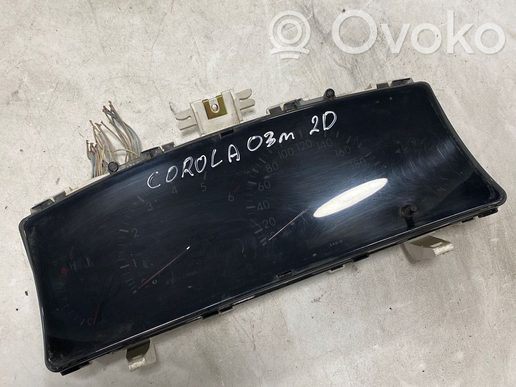 Toyota Corolla E120 E130 Licznik / Prędkościomierz 