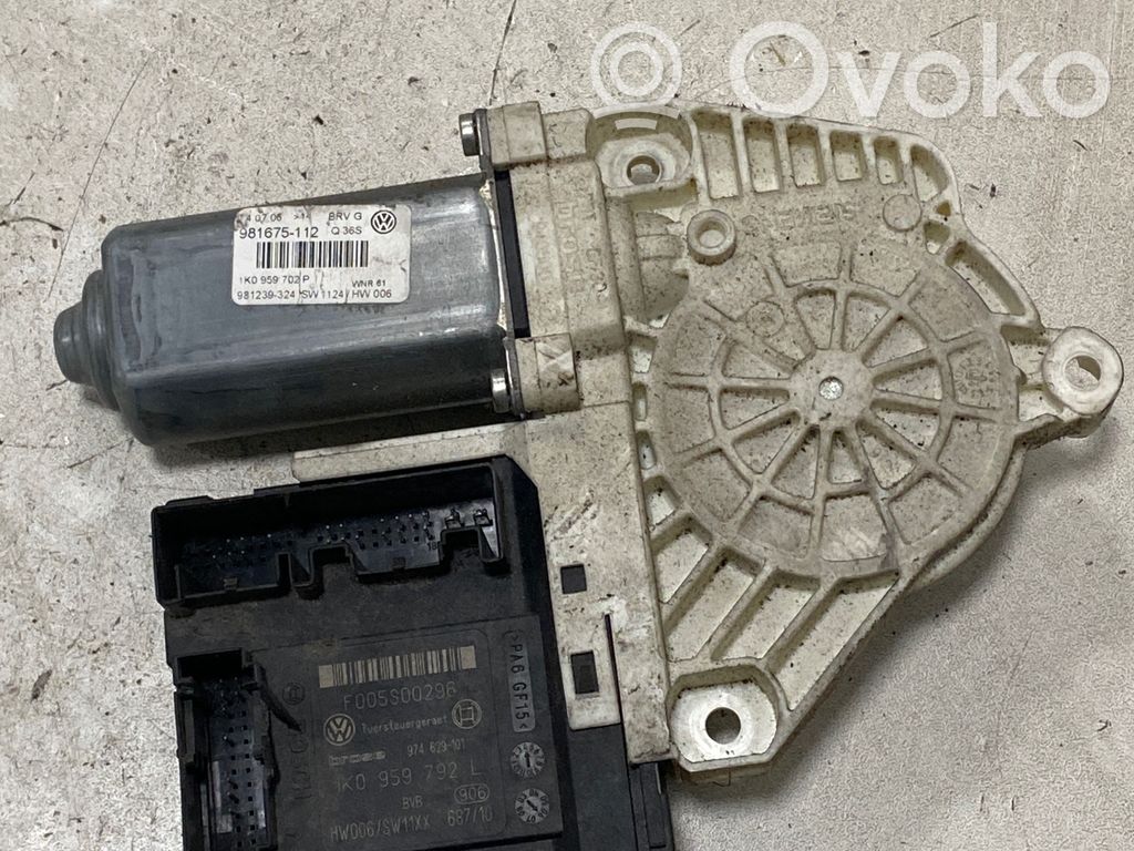 Silnik regulatora szyby drzwi przednich   1K0959792L,F005S00296,687110,974629101