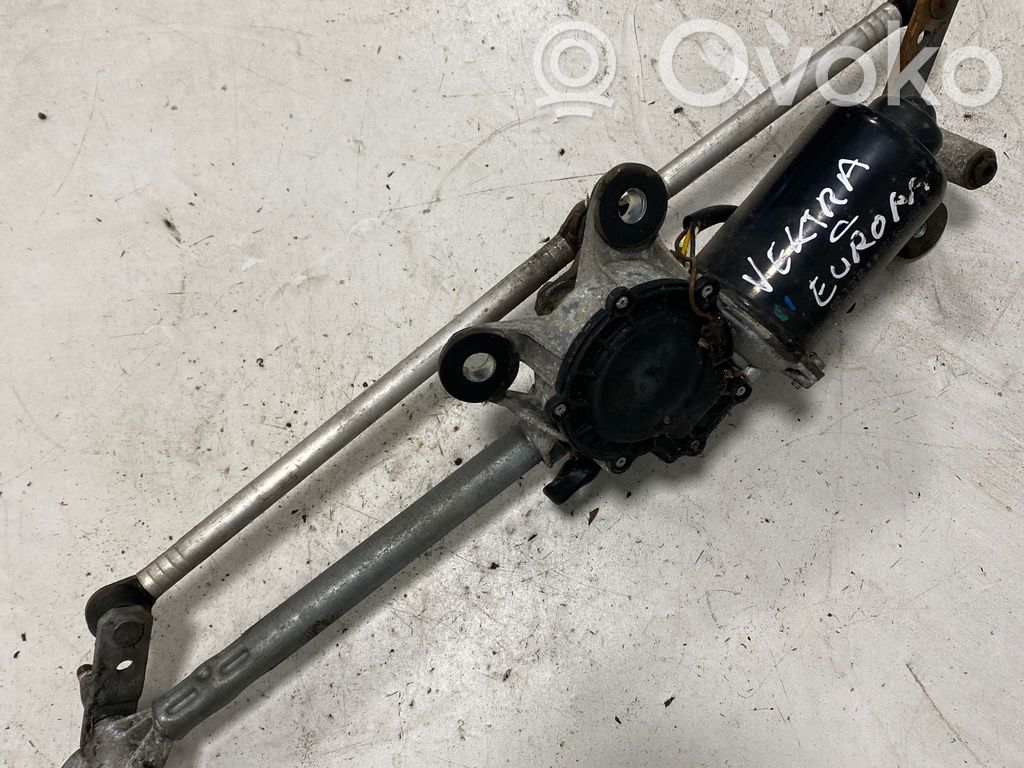 Opel Vectra C Etupyyhkimen vivusto ja moottori 
