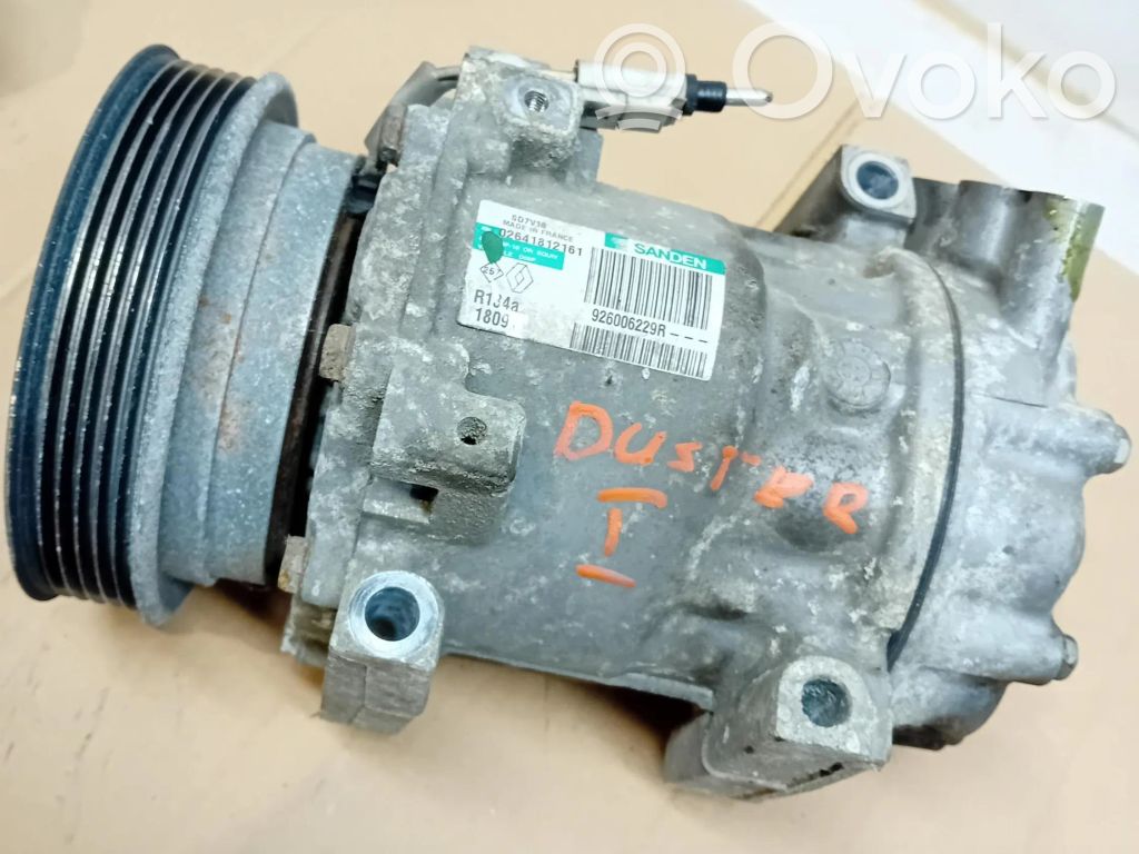 Dacia Duster Air conditioning (A/C) compressor (pump) 
