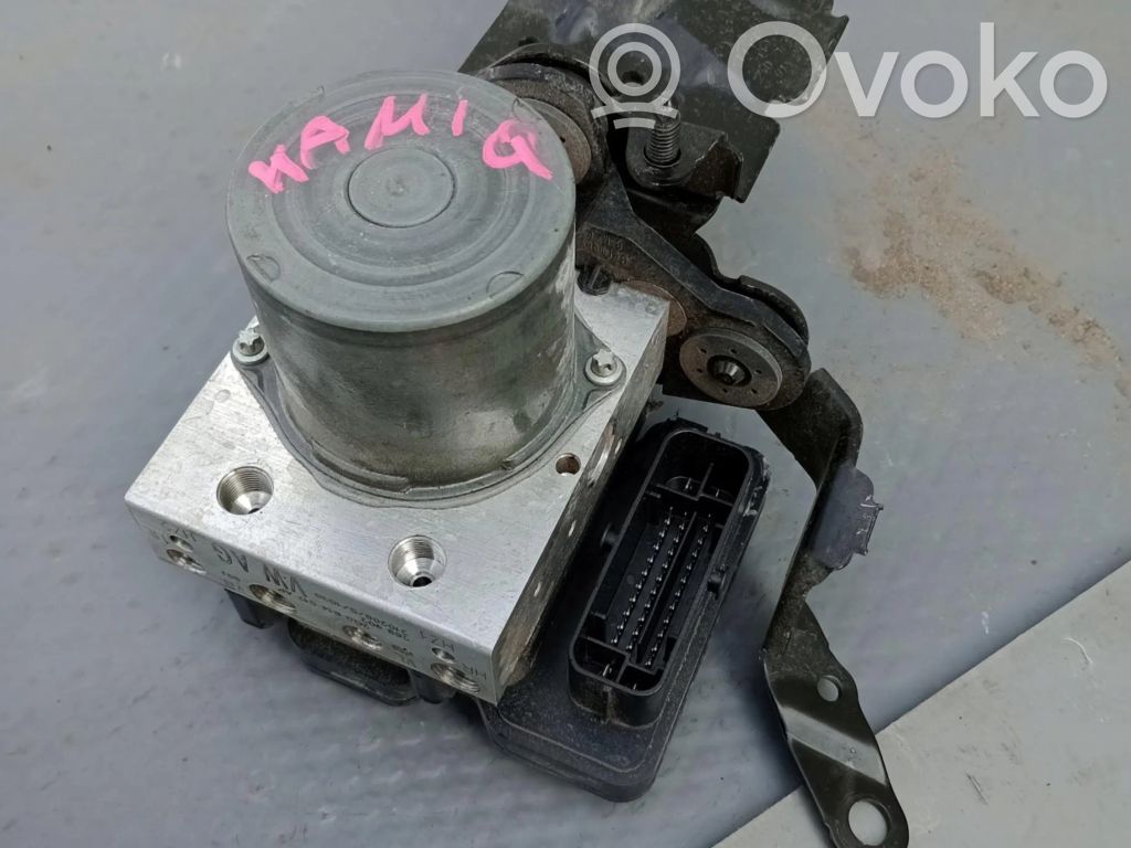 Skoda Kamiq ABS bloks 