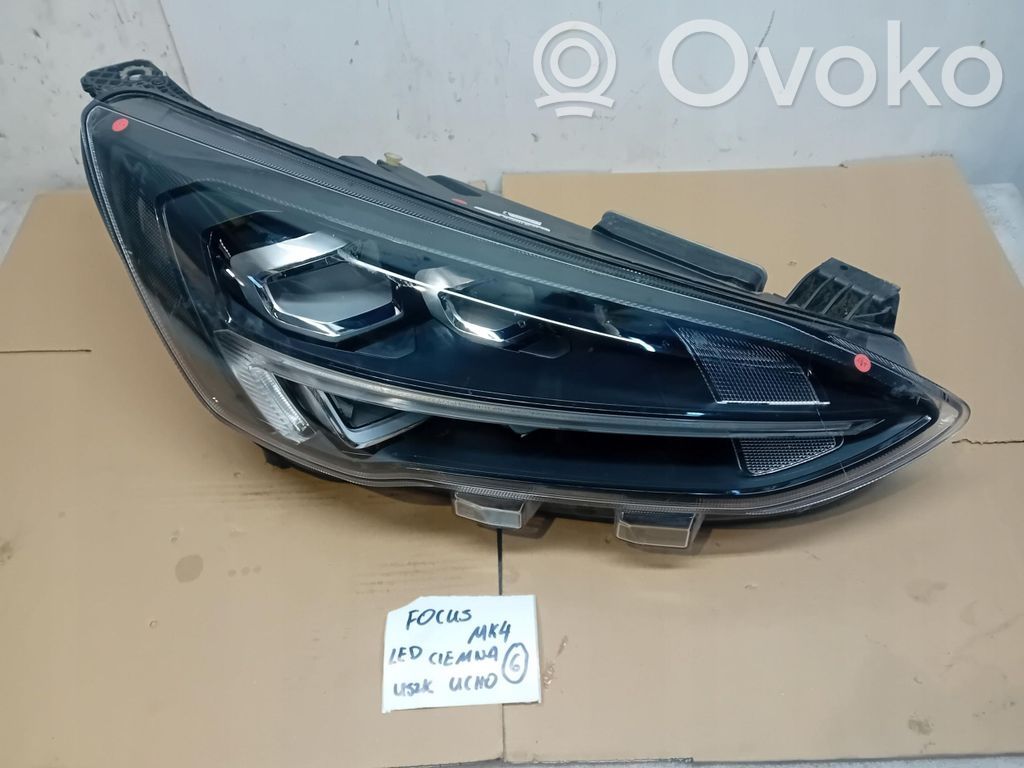 Ford Focus Headlight/headlamp 