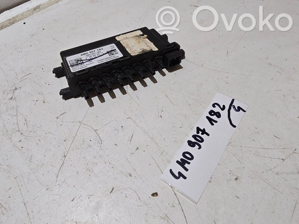 Audi SQ7 Module de commande de siège 
