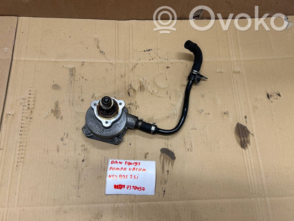 BMW 5 E60 E61 Vacuum pump 