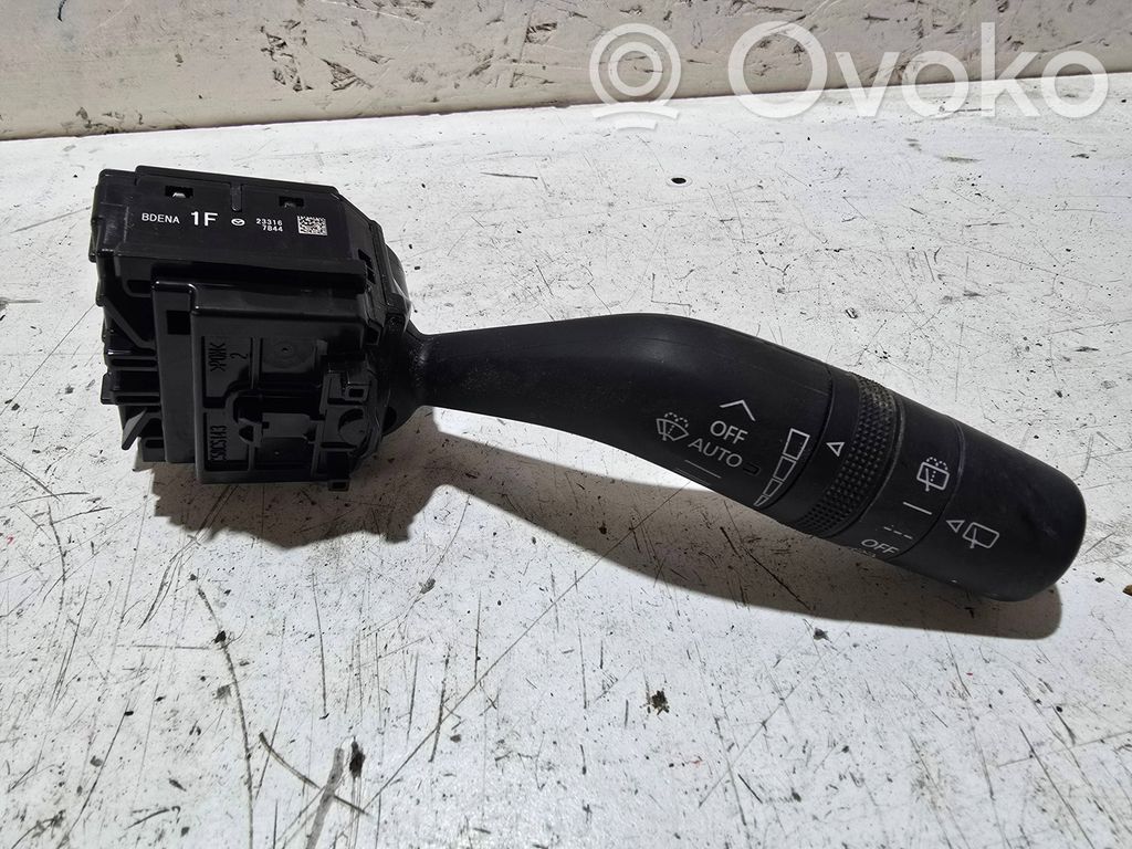 Mazda CX-30 Indicator stalk 