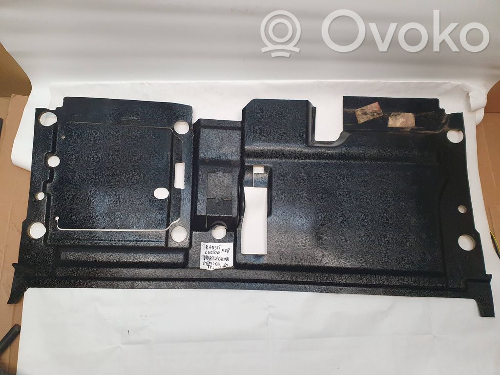 Ford Transit Custom Alfombra interior 