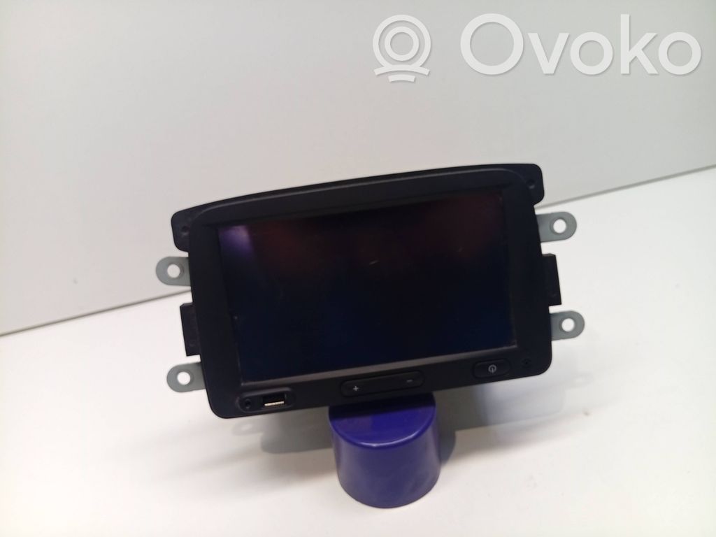 Renault Captur Radio/CD/DVD/GPS head unit 