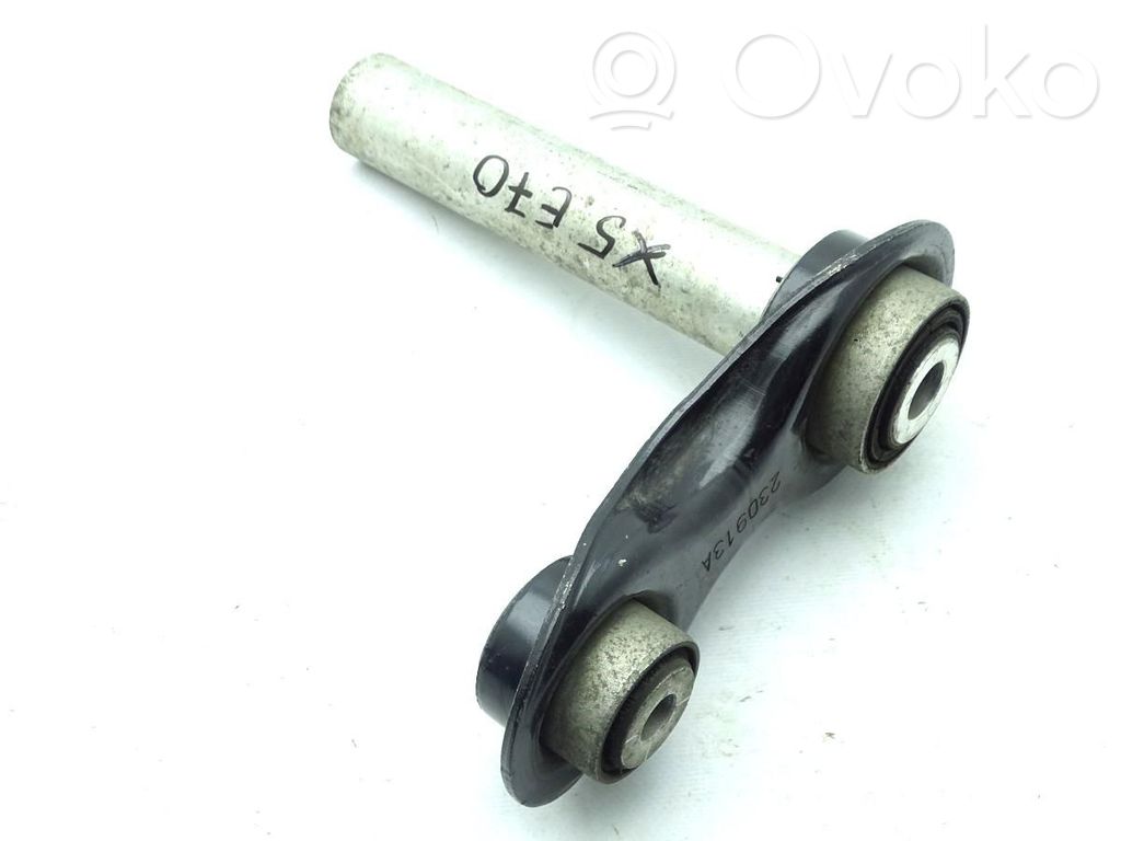 Front control arm   6774477,6774477