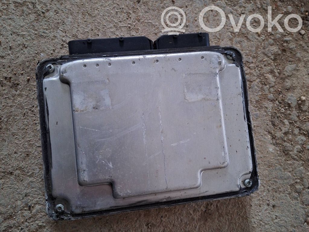 Skoda Octavia Mk1 (1U) Engine control unit/module 