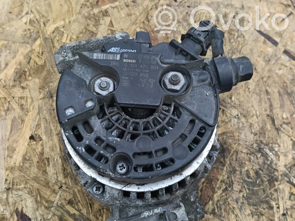 Opel Vectra C Generator/alternator 
