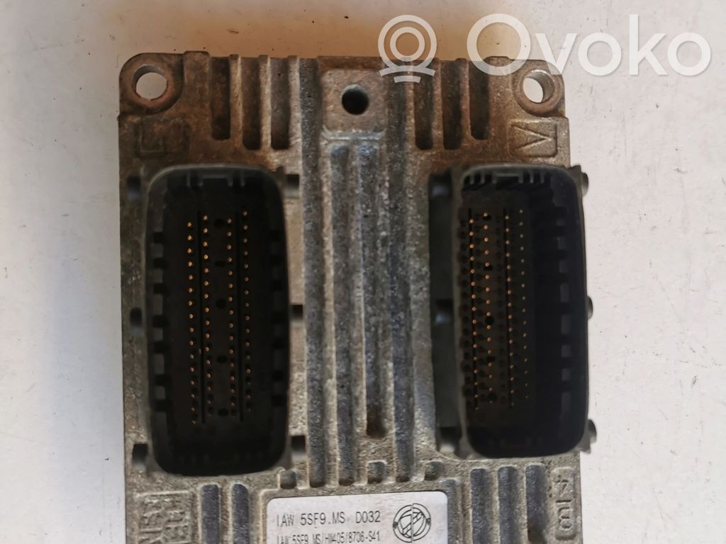 Nissan Cube Z10 Engine control unit/module ECU 