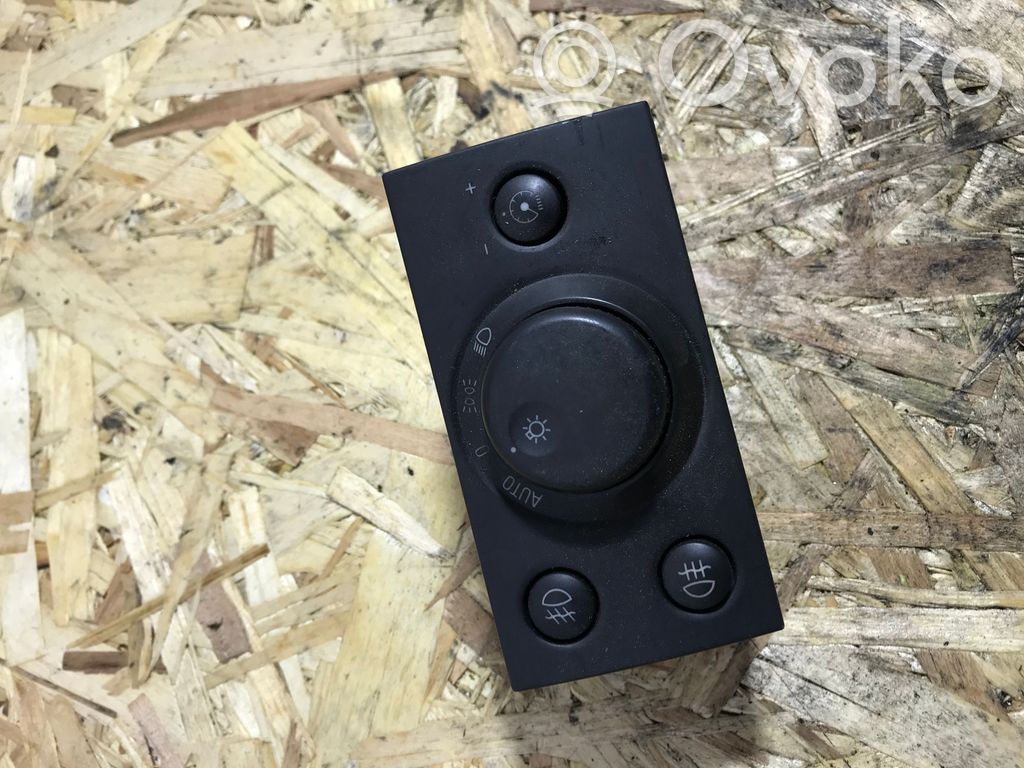 Opel Vectra C Light switch 