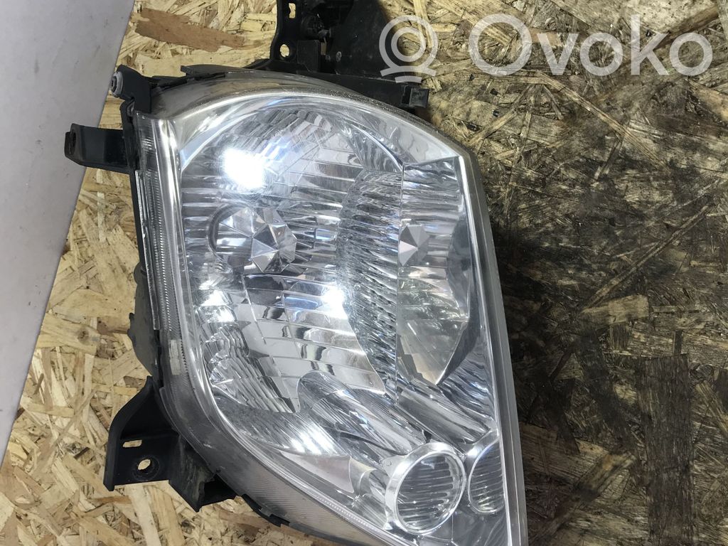 Mazda MPV Headlight/headlamp 