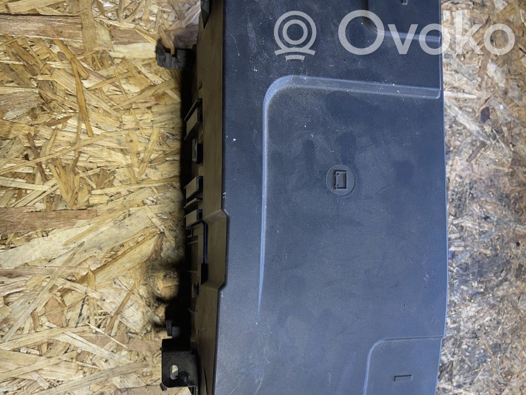 Opel Insignia A Battery box tray 