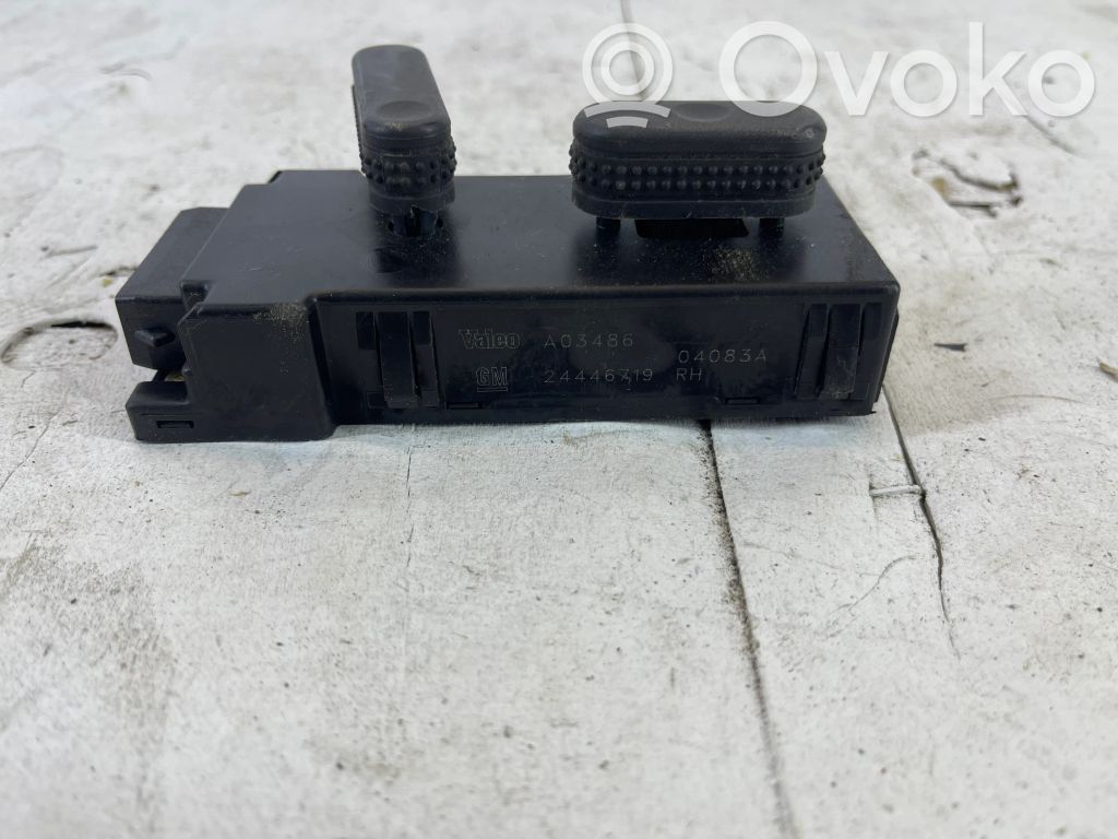 Opel Vectra C Seat control switch 