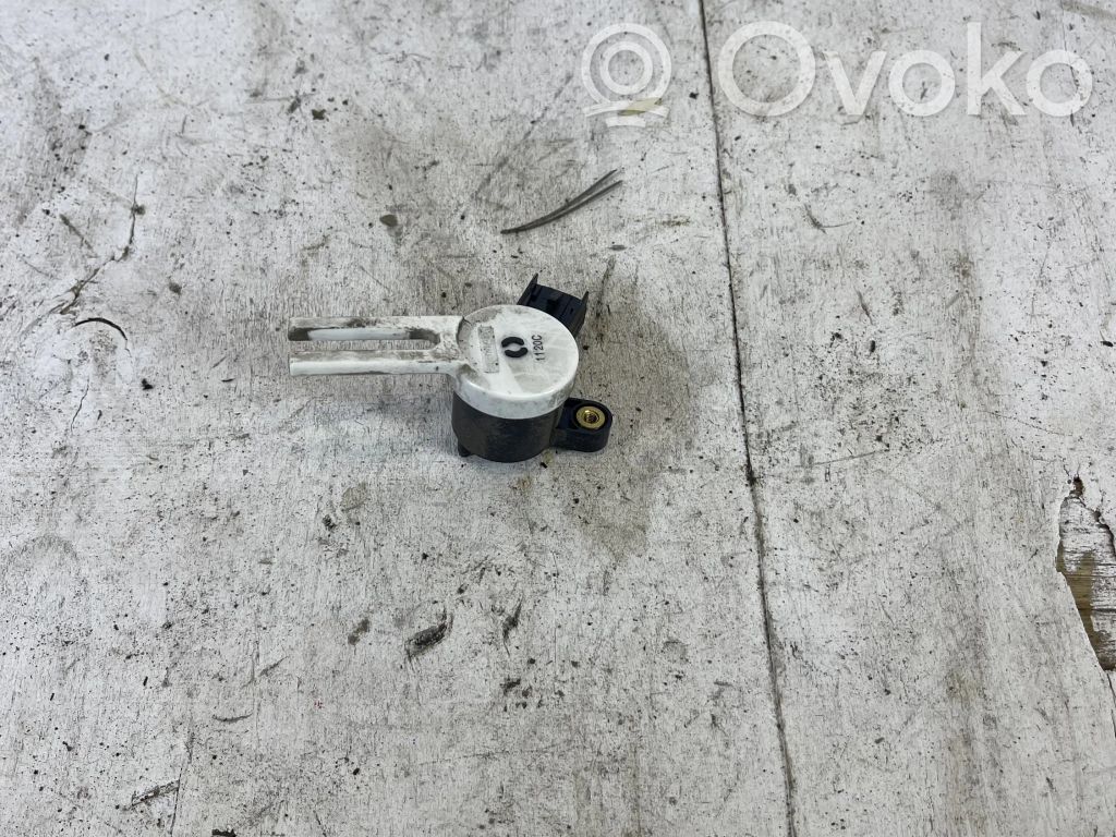 Opel Astra J Interruptor sensor del pedal de freno 
