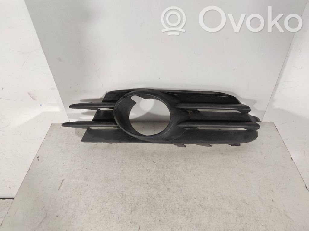 Volkswagen Scirocco Front fog light trim/grill 