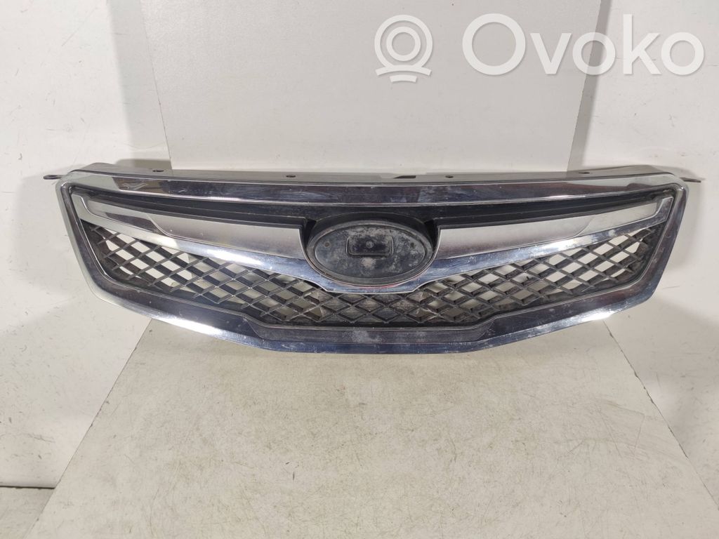 Subaru Legacy Etupuskurin ylempi jäähdytinsäleikkö 