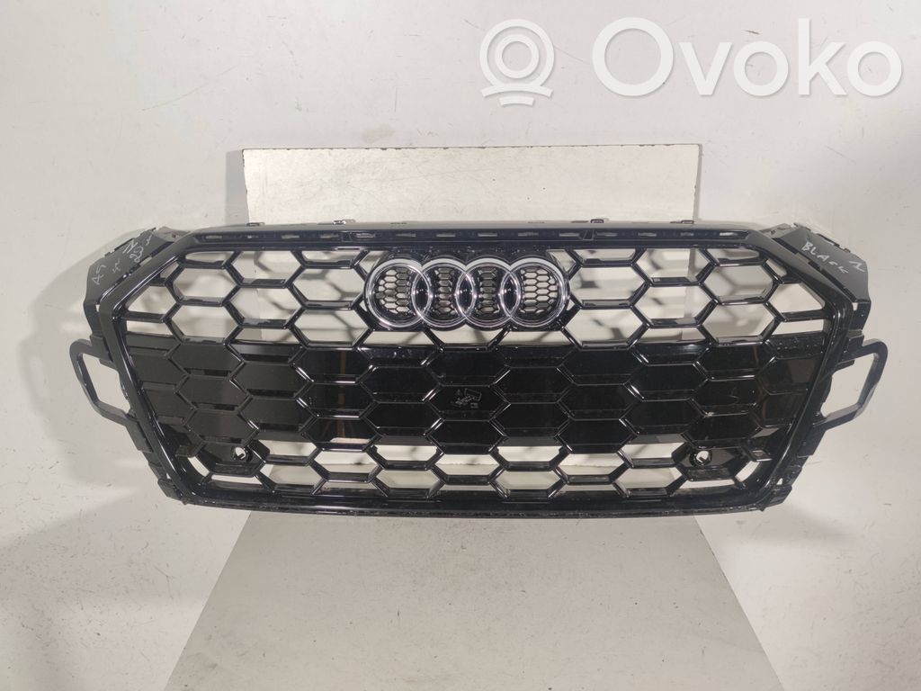 Audi A5 Rejilla superior del radiador del parachoques delantero 