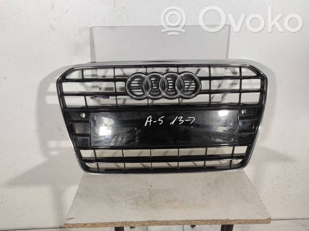 Audi A5 8T 8F Maskownica / Grill / Atrapa górna chłodnicy 