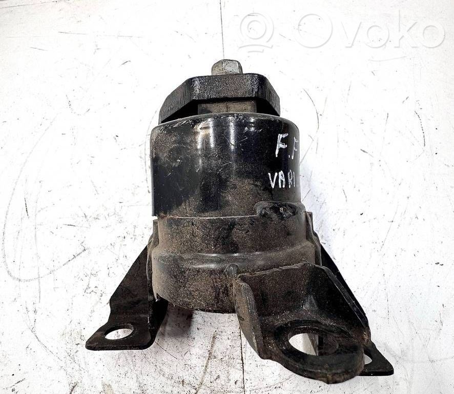 Ford Fusion II Engine mount bracket 