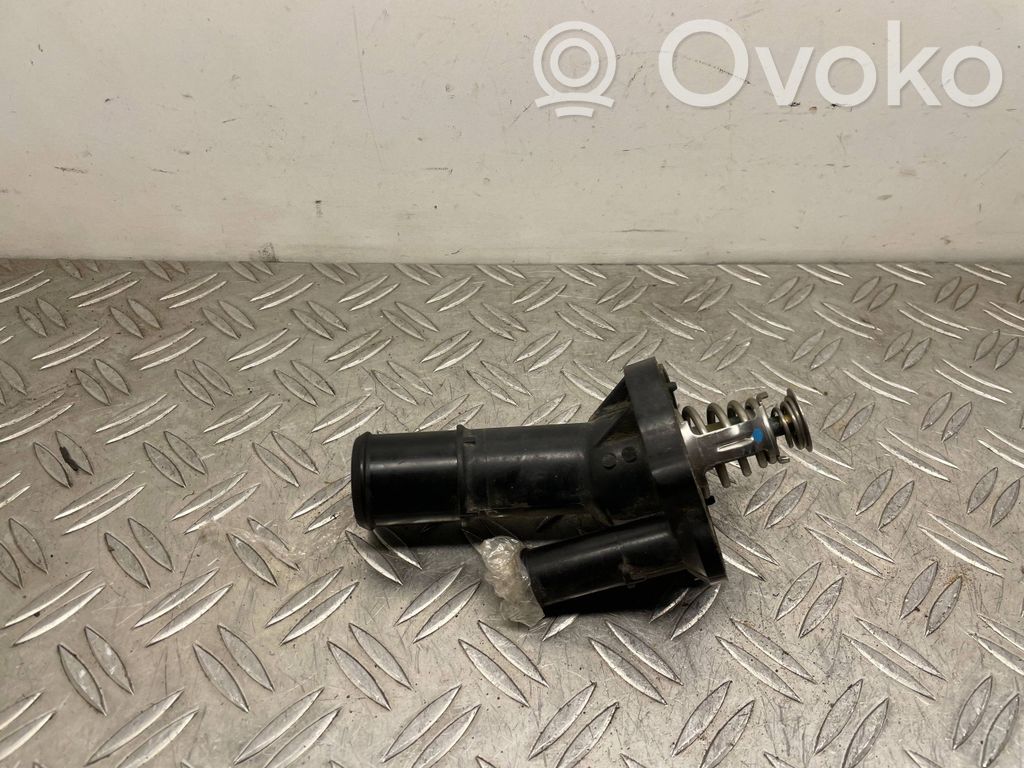 Ford Focus Termostats / termostata korpuss 