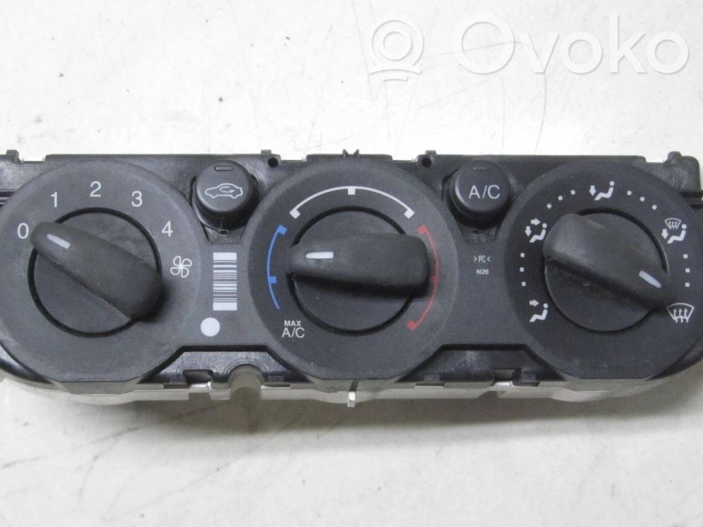 Ford Grand C-MAX Climate control unit 