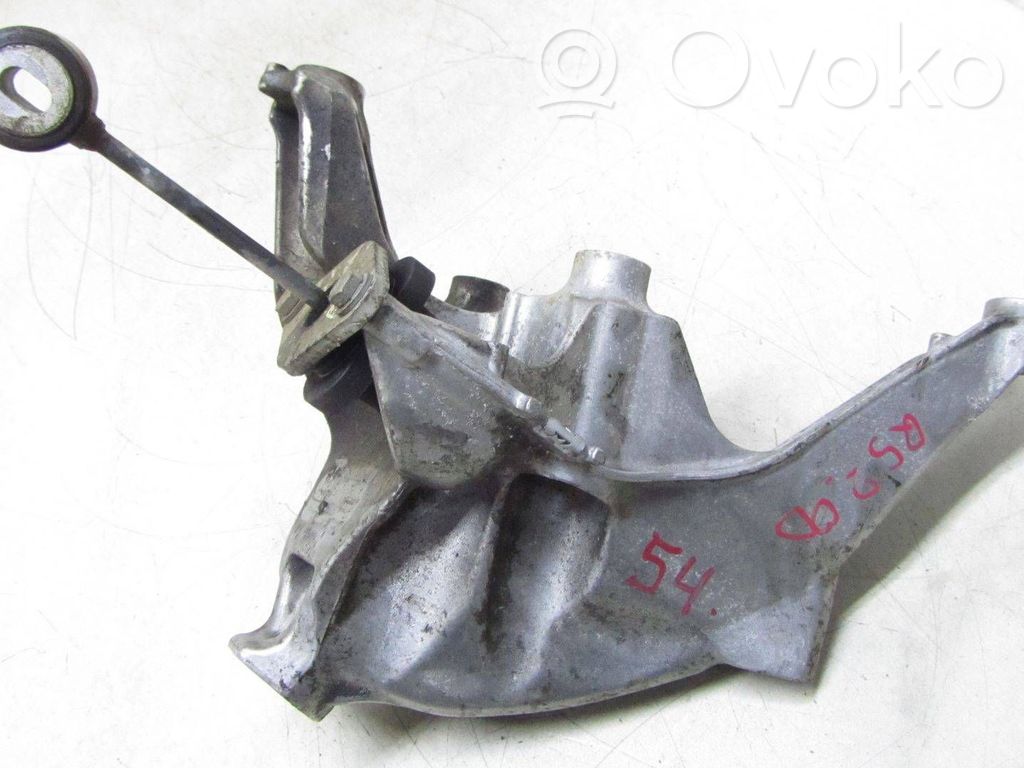 Audi Q5 SQ5 FY Engine mounting bracket 