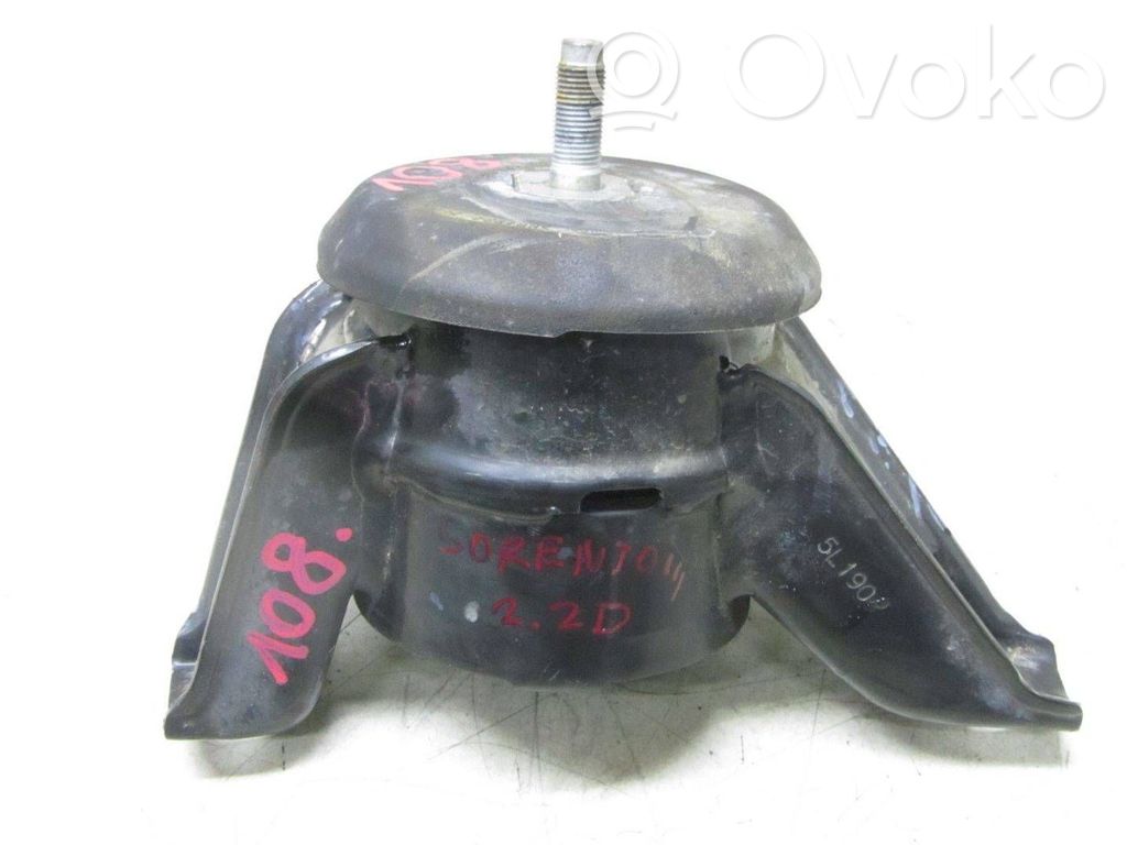 KIA Sorento Engine mount vacuum valve 