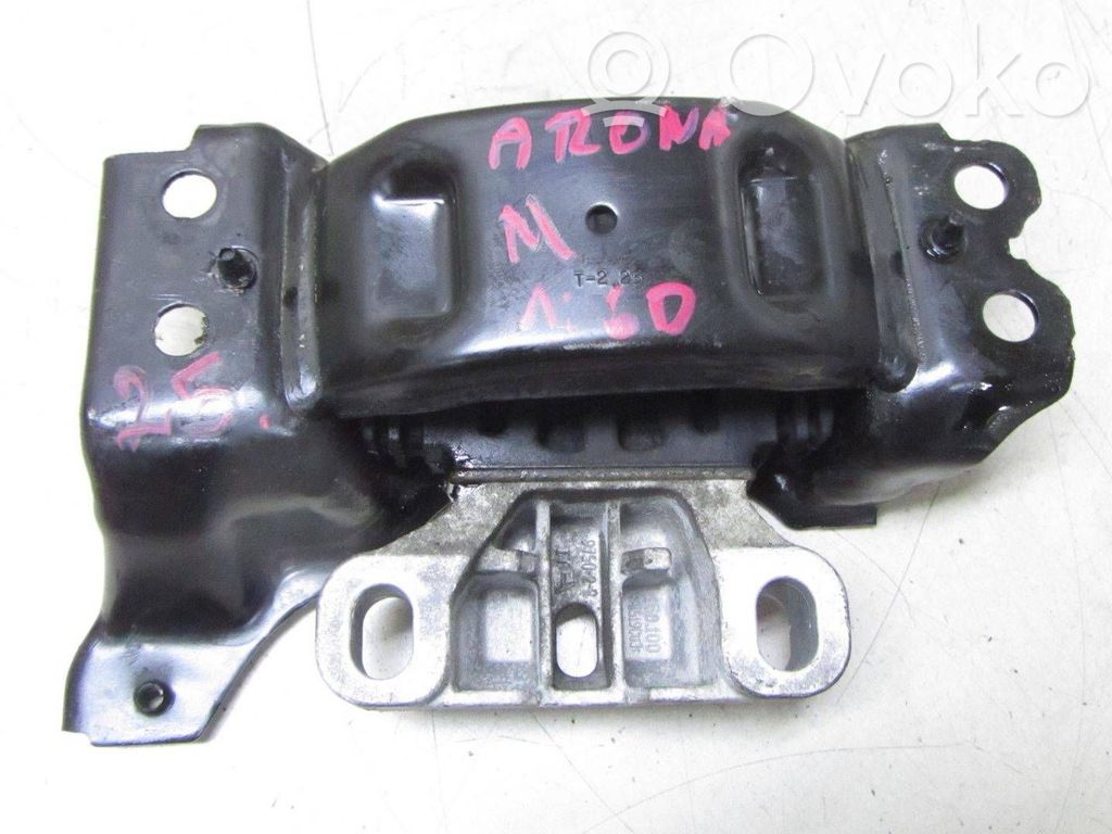 Seat Arona Engine mount bracket 