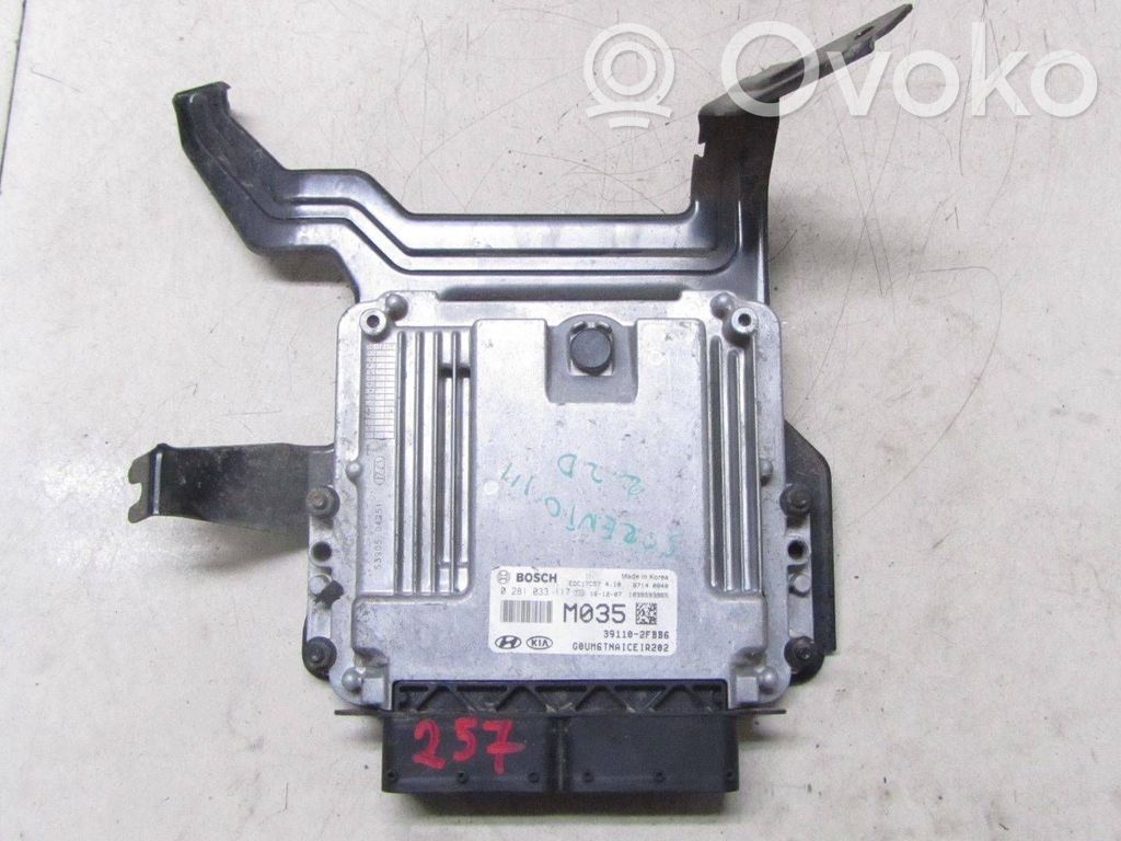 KIA Sorento Engine control unit/module 